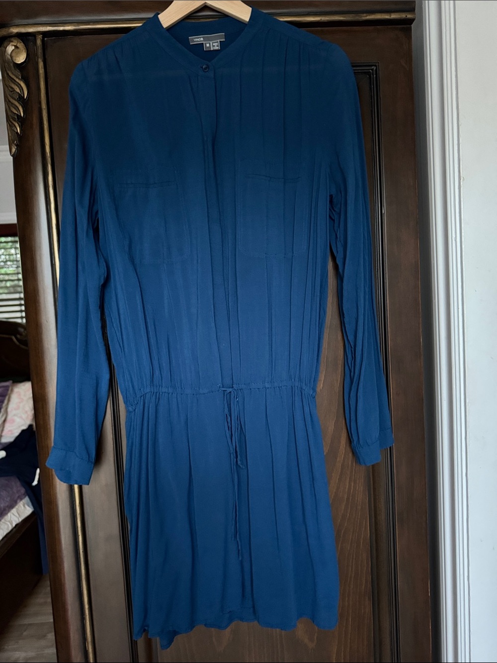 Vince blue long  Sleeve Crew Tee size m